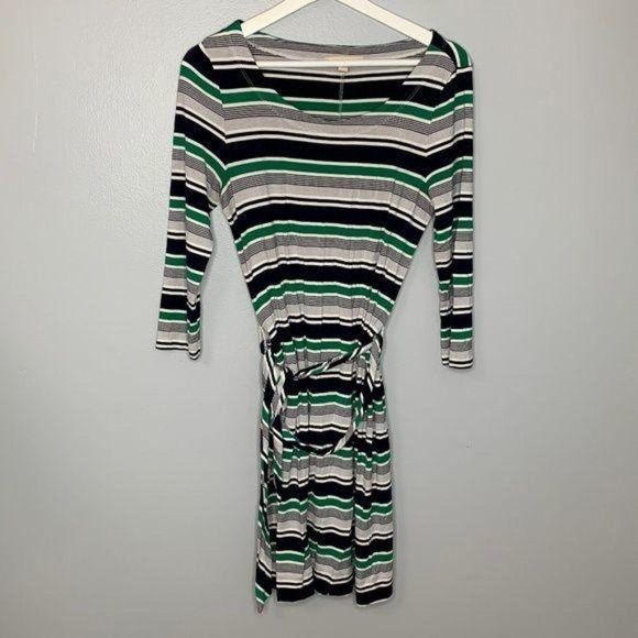 Banana Republic Dresses & Skirts - Banana Republic Stripe Knit Dress